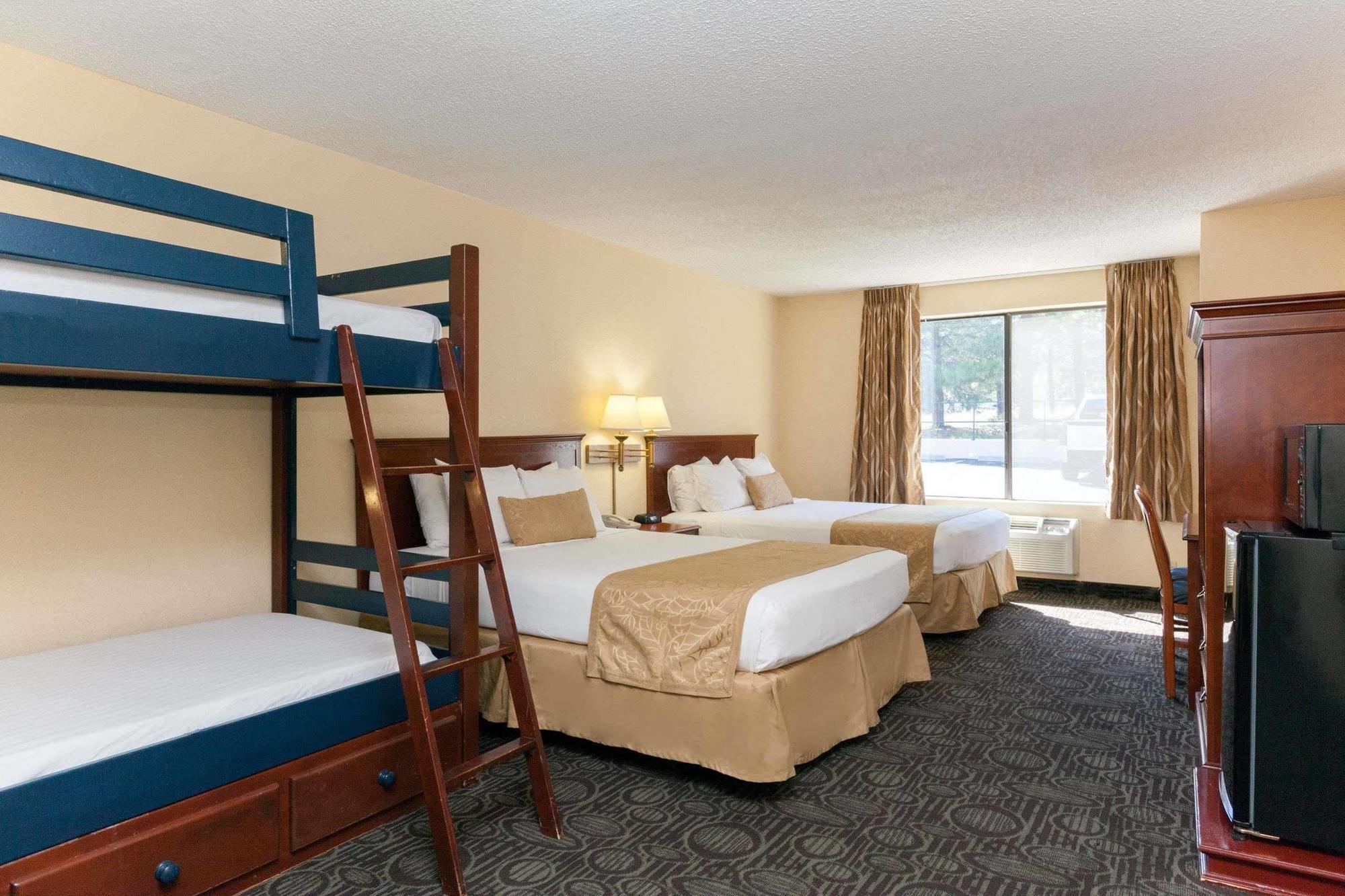 Super 8 By Wyndham Flagstaff Hotel Exterior photo